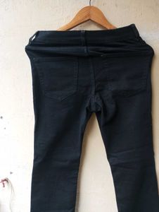 H&amp;M Black Denim Skinny Jeans (Women)