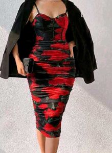 brand new(urbanic)Floral Bodycon Corset Midi Dress