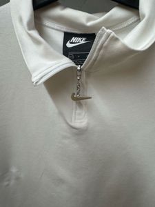 Nike Crop Top