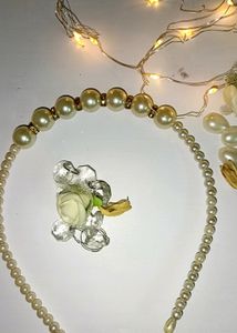 White Pearl Hairband🦪