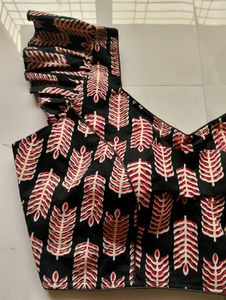 Leaf Print Blouse With Ruffled Sleeves