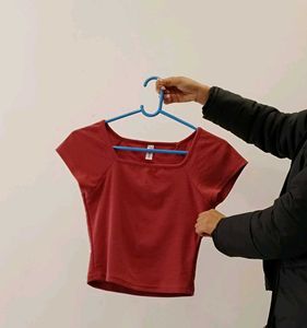 FITTED TOP