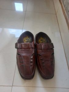 VKC Pride brown leather sandals for men. Durable s