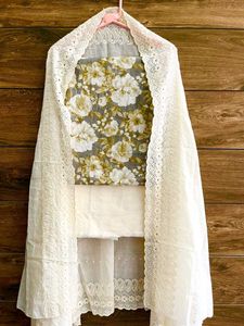 Floral Print Embroidered Salwar Kameez