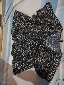 Printed Tie-Front Top