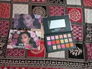 Eyeshadow Palette