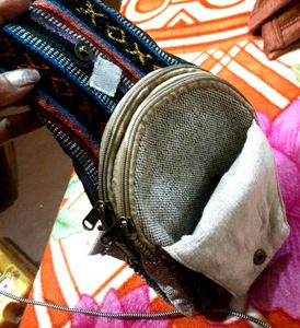 Stylish Rishikeshian Tourist  Purse 🌹