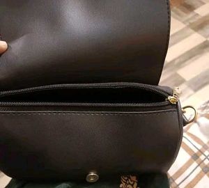Chic Black Crossbody Bag
