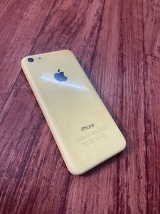 iPhone 5c Yellow 8gb Only Cameras Don’t Work