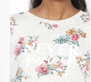 Printed round Neck Sweatshirt