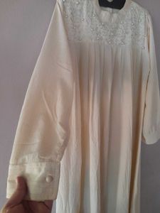 Elegant Cream Dress(bust 40-42)
