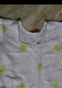 White Embroidered Kurta