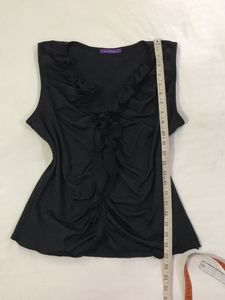 Black Stretchy Top With Ruffles
