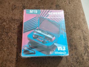 M19 Wireless Earbuds
