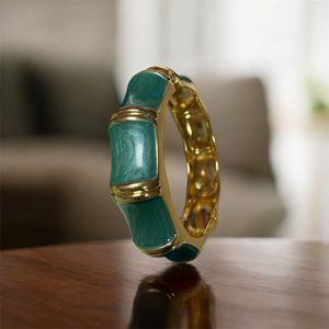 Elegant Green &amp; Gold Bangle