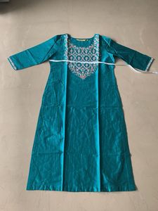 Beautiful Green Kurta With Embroidery
