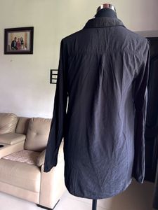 Pull &amp; Bear Black V-Neck Top