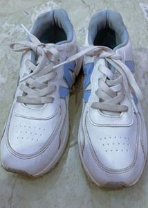 casual shoe