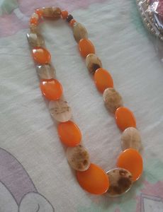 Vintage Style Oval Bead Necklace