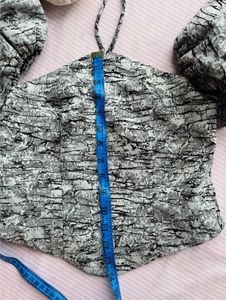 Textured Puff Sleeve Top