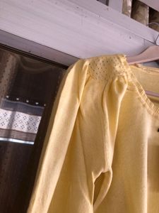 Yellow Long Sleeve Top💗