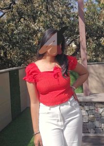 White Jeans From Urbanic Top Sassafras