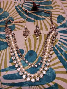 Elegant Pearl &amp; Crystal Necklace Set