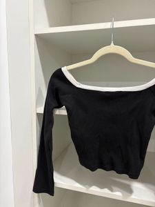 Chic Black Off-Shoulder Top