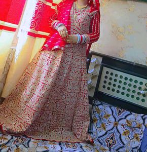 Red &amp; Gold Embellished Lehenga❤️