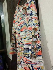 Patterned 3/4 Sleeve Top