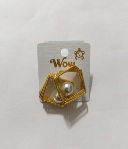 Gold Geometric Pearl Earrings