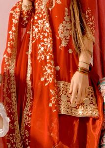 Panjabi Suit With Dupatta And Shalwar
