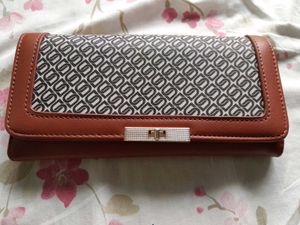 Pure leather wallet Stylish Patterned