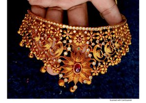 Haseena Neck Set