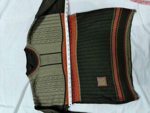 Vintage Patterned Knit Sweater