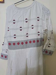 Elegant Embroidered Kurta
