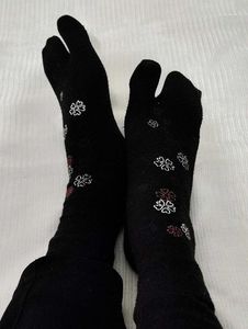 Toe Socks with Floral Pattern 🌼
