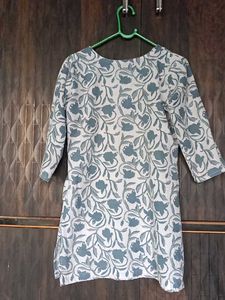 Floral Print Tunic Top