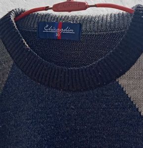 Multi Colour Sweater..🙋‍♂️