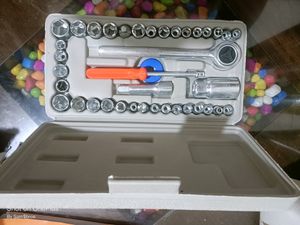 Aiwa Tools Box 40 Pcs