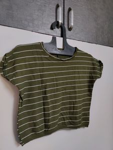 Green Colour Crop Top For Girls