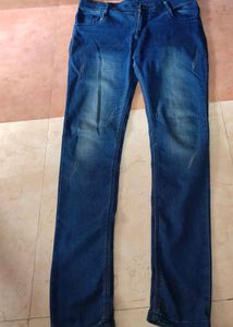 Classic Skinny Vintage Blue Jeans