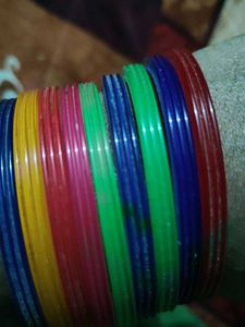 Colourful Bangles Pack Of 9