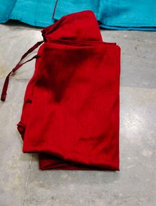 sherwin with trouser ,42 size it&#39;s new never used