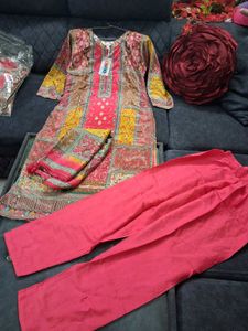 Elegant Printed Kurta Set razwadi