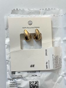 H&amp;M Chunky Dome Earrings Gold