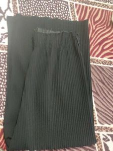 Black Pleated palazzo