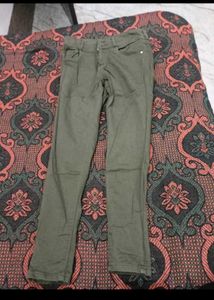 Pairs of 2 Jeans &amp; 1 Capri For Women