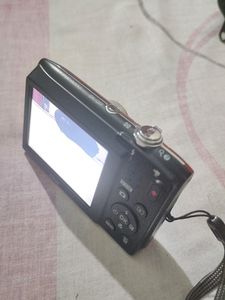 Nikon Coolpix A100