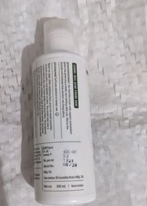 Plum green tea toner